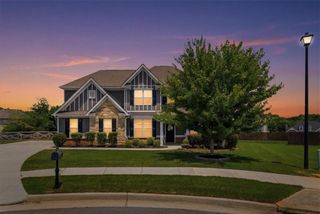 2225 Blackberry Court, Monroe, GA 30656