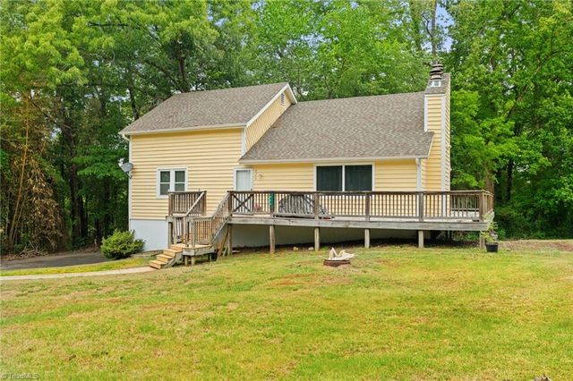 424 West Street, King, NC 27021