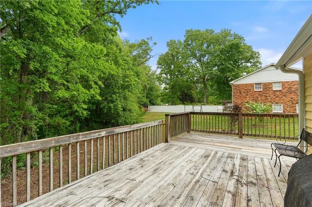 424 West Street, King, NC 27021
