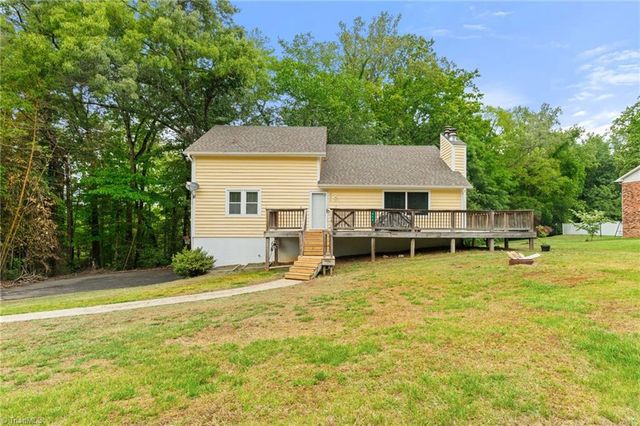 424 West Street, King, NC 27021