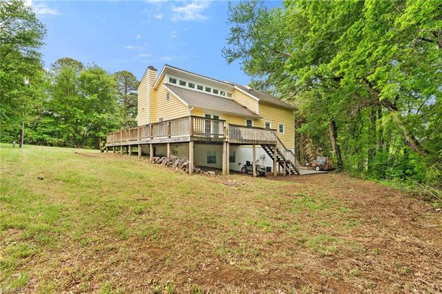 424 West Street, King, NC 27021