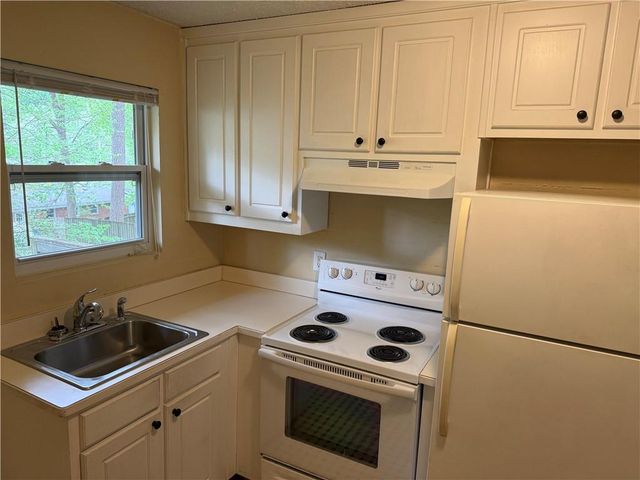 4070 Tilly Mill Road, Atlanta, GA 30360