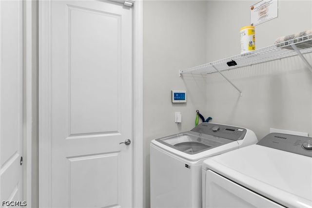 635 NE 7th TER, Cape Coral, FL 33909