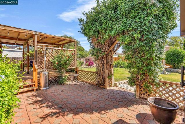 183 W Leland Rd, Pittsburg, CA 94565