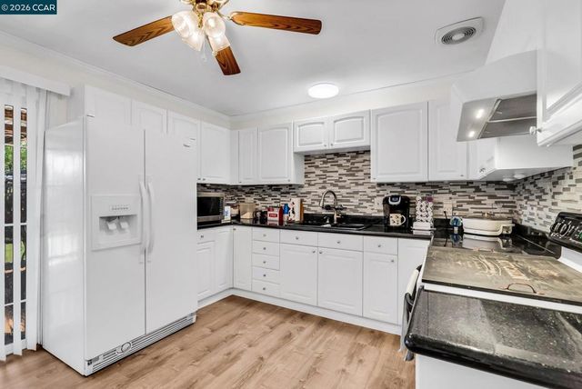 183 W Leland Rd, Pittsburg, CA 94565