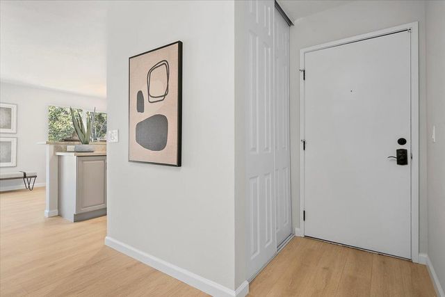 1093 Reed Avenue C, Sunnyvale, CA 94086