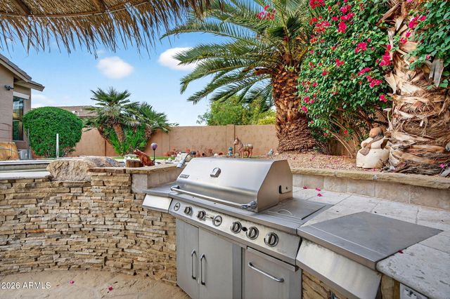 3153 S SIERRA Street, Gilbert, AZ 85295