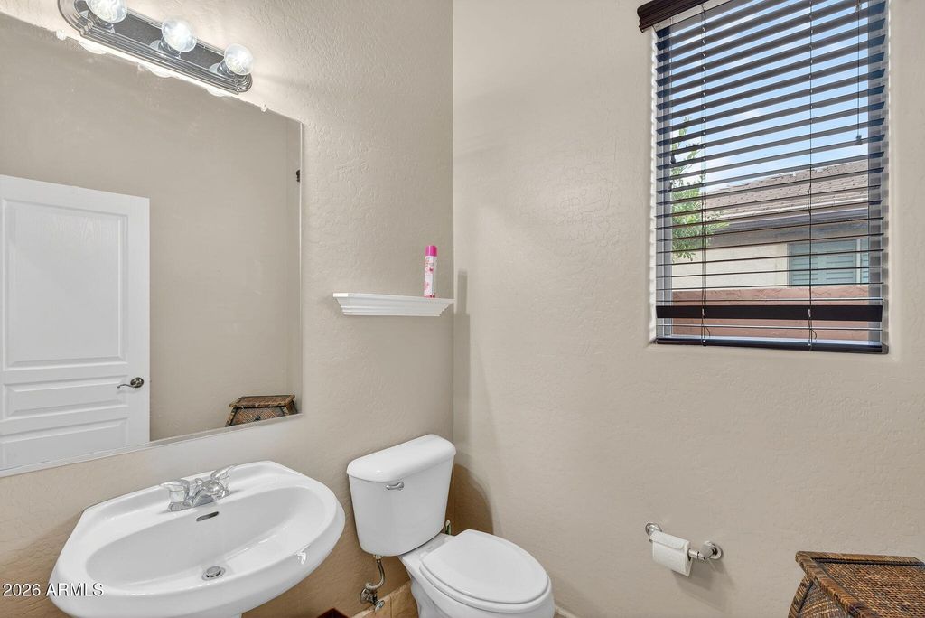 Image 27 of property listing at 3153 S SIERRA Street, Gilbert, AZ 85295