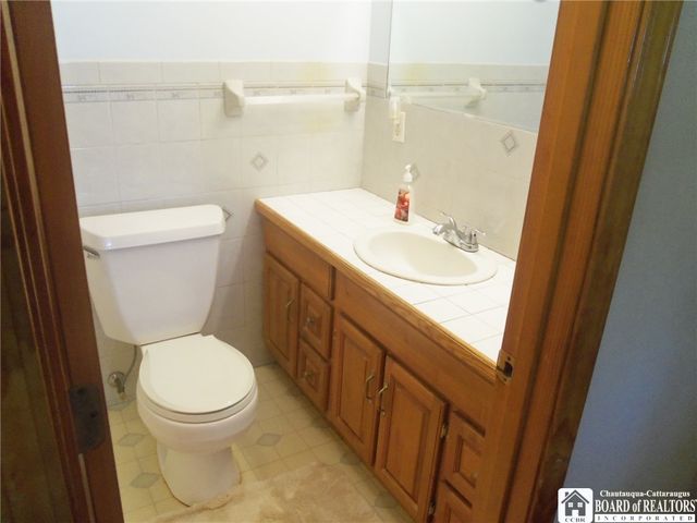 135 Gardner Street, Pomfret, NY 14063