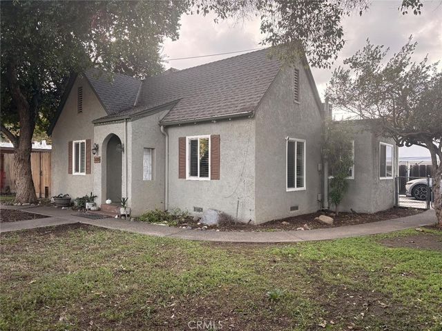1123 Tully, Modesto, CA 95350