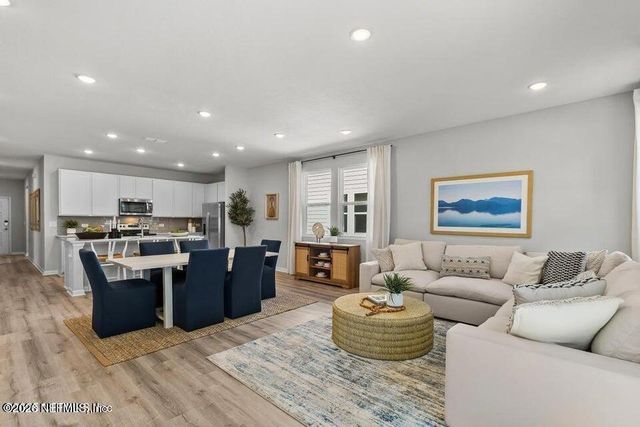 14600 MACADAMIA Lane, Jacksonville, FL 32218