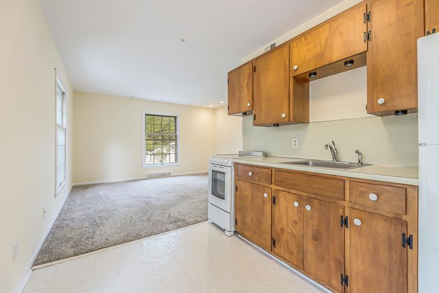 8044 Dexter-Pinckney Road, Dexter Twp, MI 48130