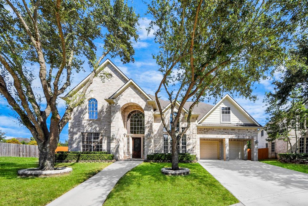 5803 Parkdale Court, Sugar Land, TX 77479