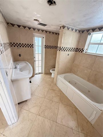 30905 SW 194th Ave, Homestead, FL 33030