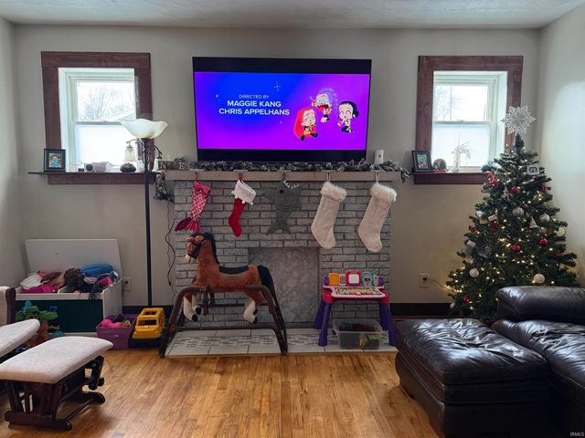 612 17th St, Bedford, IN 47421