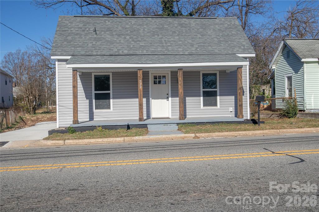 929 S Long Street, Salisbury, NC 28144