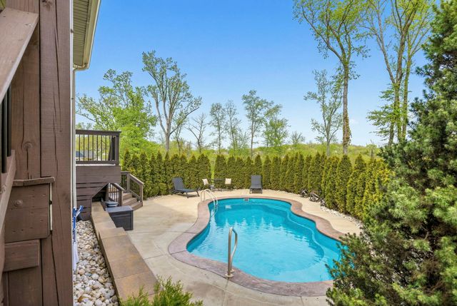 305 Redding Ct, Nolensville, TN 37135