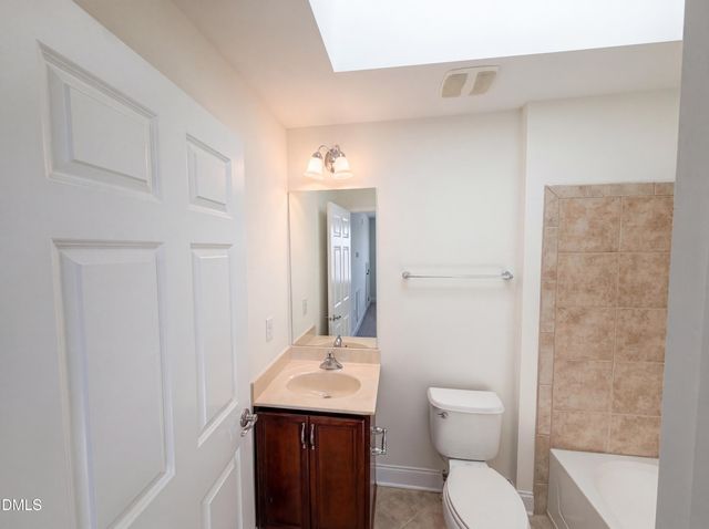 10321 Sablewood Drive 117, Raleigh, NC 27617