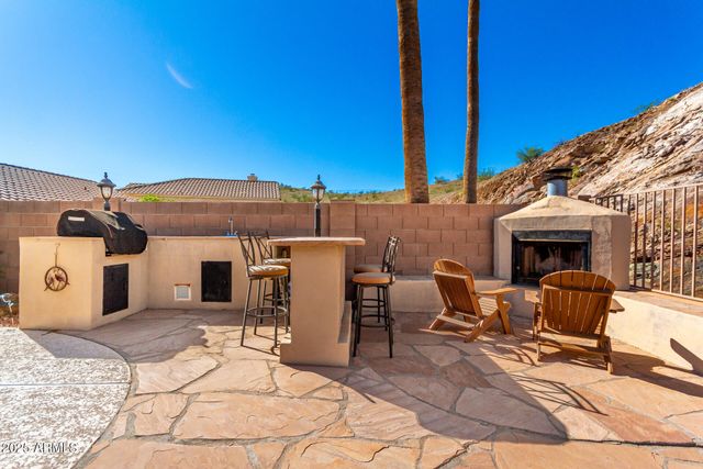 1317 E COTTONWOOD Lane, Phoenix, AZ 85048