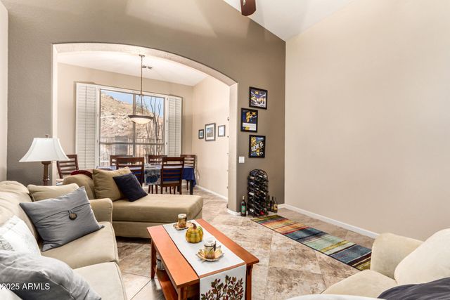 1317 E COTTONWOOD Lane, Phoenix, AZ 85048