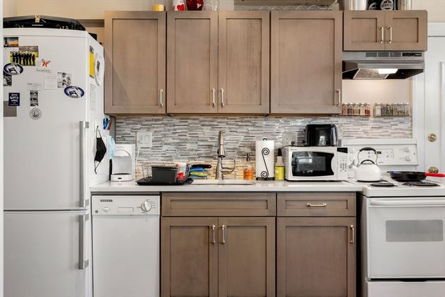 91 Perkins Street 7, Somerville, MA 02145