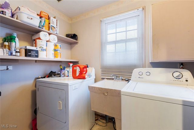 456 Greenmont Drive, Canfield, OH 44406