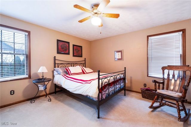 456 Greenmont Drive, Canfield, OH 44406