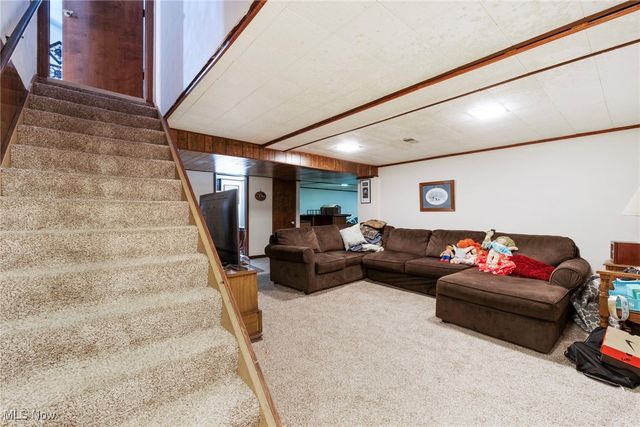 456 Greenmont Drive, Canfield, OH 44406