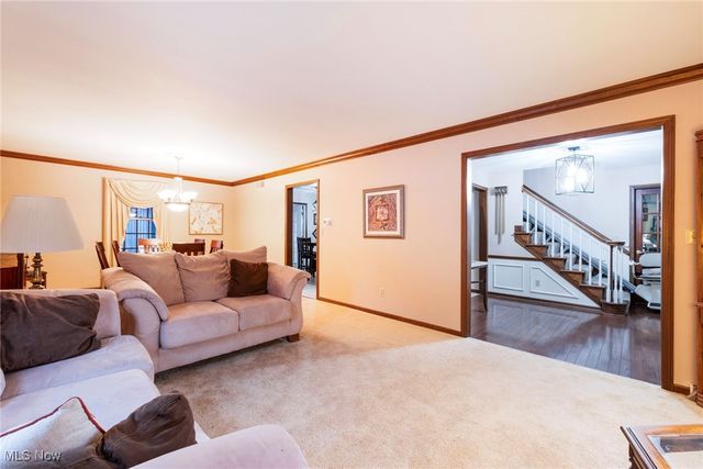 456 Greenmont Drive, Canfield, OH 44406