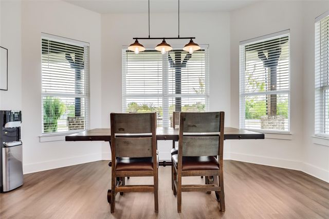 325 Charli CIR, Liberty Hill, TX 78642