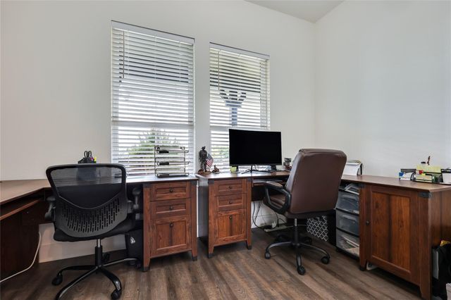 325 Charli CIR, Liberty Hill, TX 78642