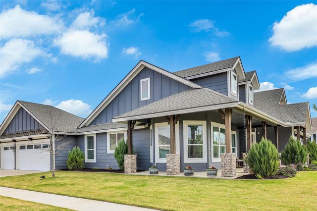 325 Charli CIR, Liberty Hill, TX 78642