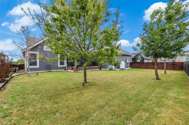 325 Charli CIR, Liberty Hill, TX 78642