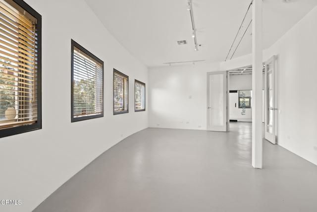2110 Main Street, Santa Monica, CA 90405