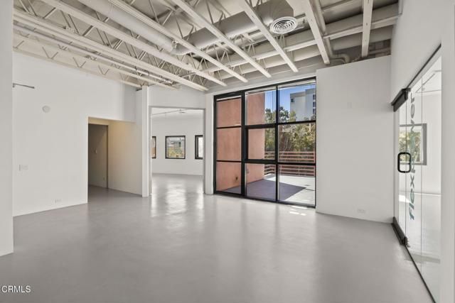2110 Main Street, Santa Monica, CA 90405