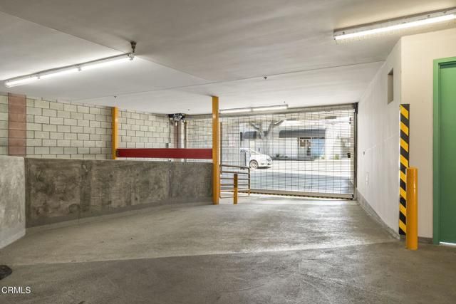 2110 Main Street, Santa Monica, CA 90405