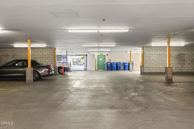 2110 Main Street, Santa Monica, CA 90405