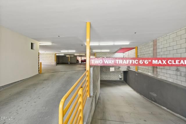 2110 Main Street, Santa Monica, CA 90405