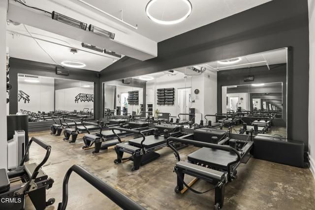 2110 Main Street, Santa Monica, CA 90405