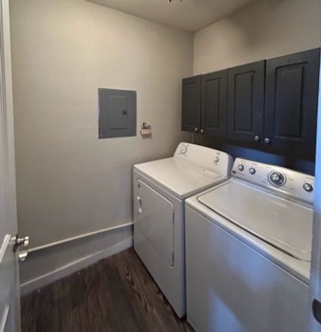 970 N Lewis Avenue, Fayetteville, AR 72701