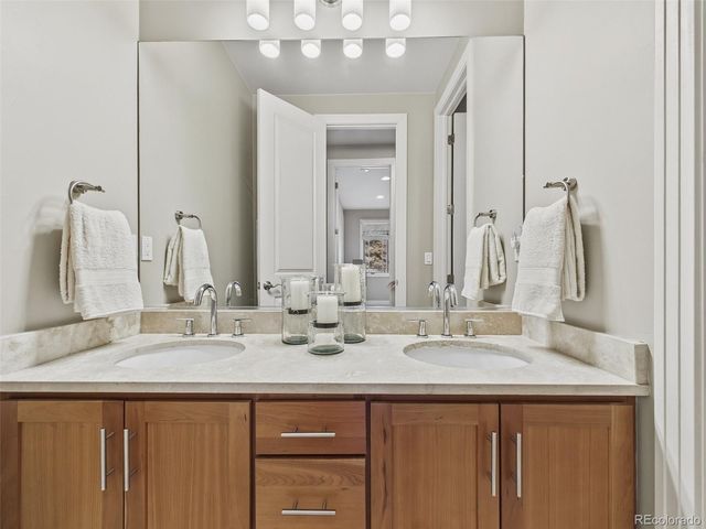 2975 S Pontiac Street, Denver, CO 80224