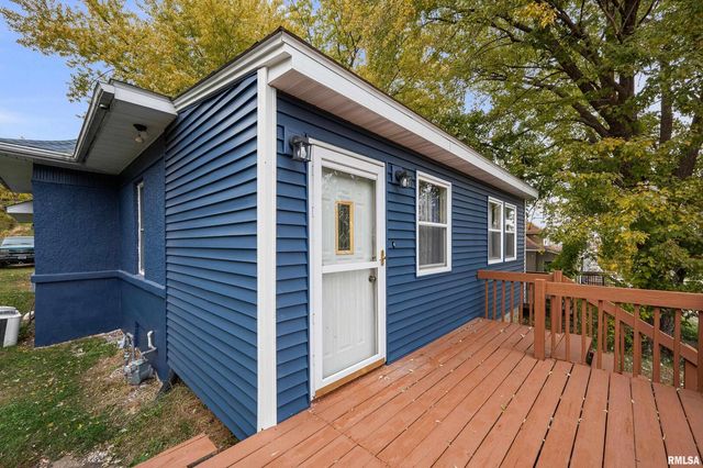 158 5TH Street, Silvis, IL 61282