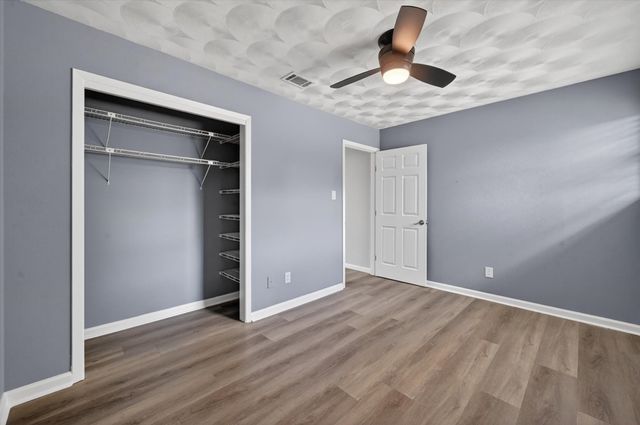 3625 Parader Court, Dallas, TX 75228