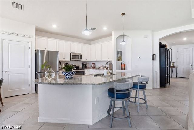 3324 Altimira DR, Fort Myers, FL 33905
