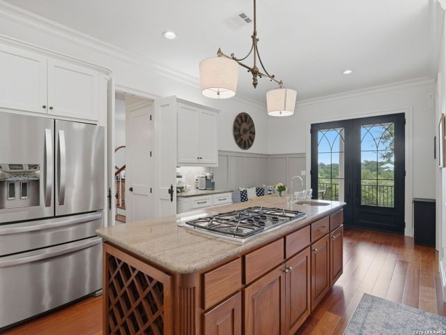 173 Falling Hills, New Braunfels, TX 78132