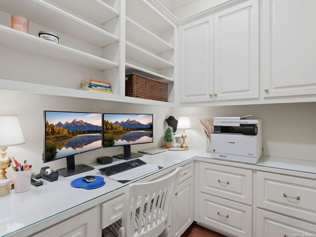 173 Falling Hills, New Braunfels, TX 78132