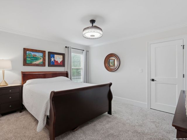 173 Falling Hills, New Braunfels, TX 78132