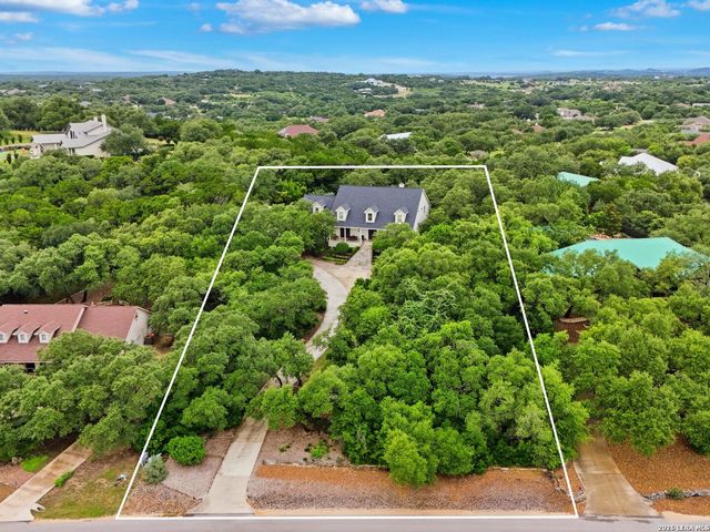 173 Falling Hills, New Braunfels, TX 78132
