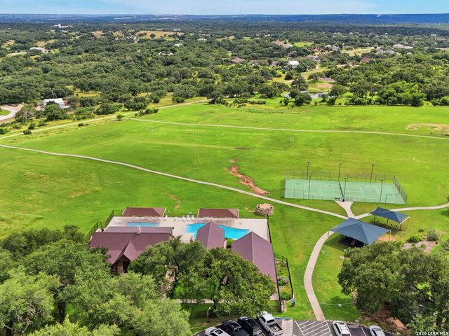173 Falling Hills, New Braunfels, TX 78132