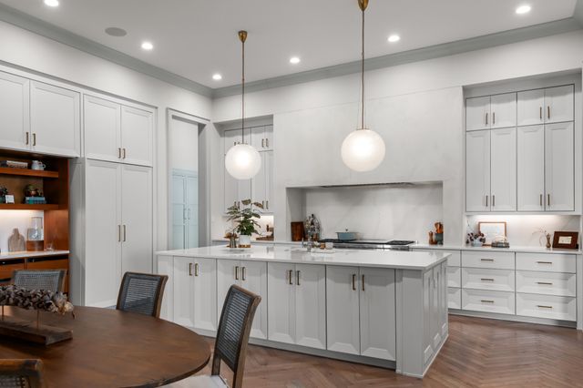 8146 Heirloom Blvd, College Grove, TN 37046